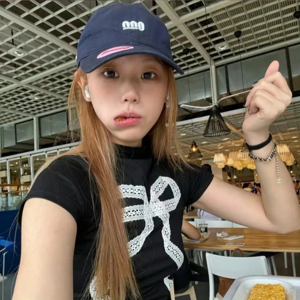放开那个女巫 动态漫